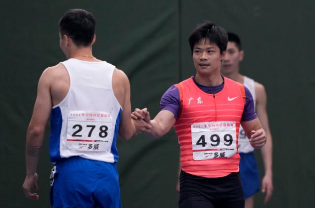 星空体育入口-苏炳添“放水”跑出10秒05 飞人归来奥运年有作为