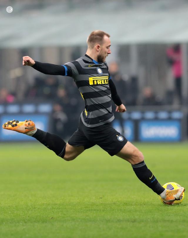 1612060938035044242.jpeg EtAps70XMAYJvEo.jpeg